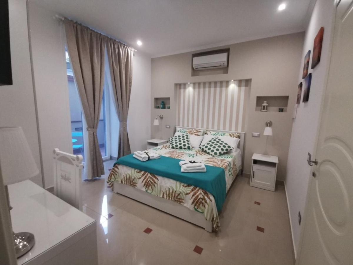 Bed and Breakfast Le Stanze di Eli e Giò Castellammare di Stabia Exterior foto