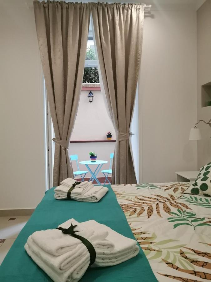 Bed and Breakfast Le Stanze di Eli e Giò Castellammare di Stabia Exterior foto